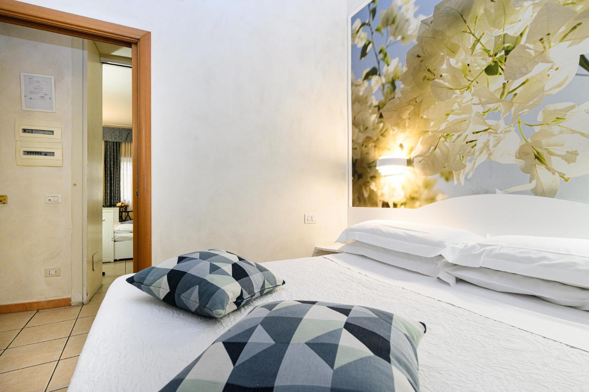 Apartment Julia Guesthouse Roma Exterior foto
