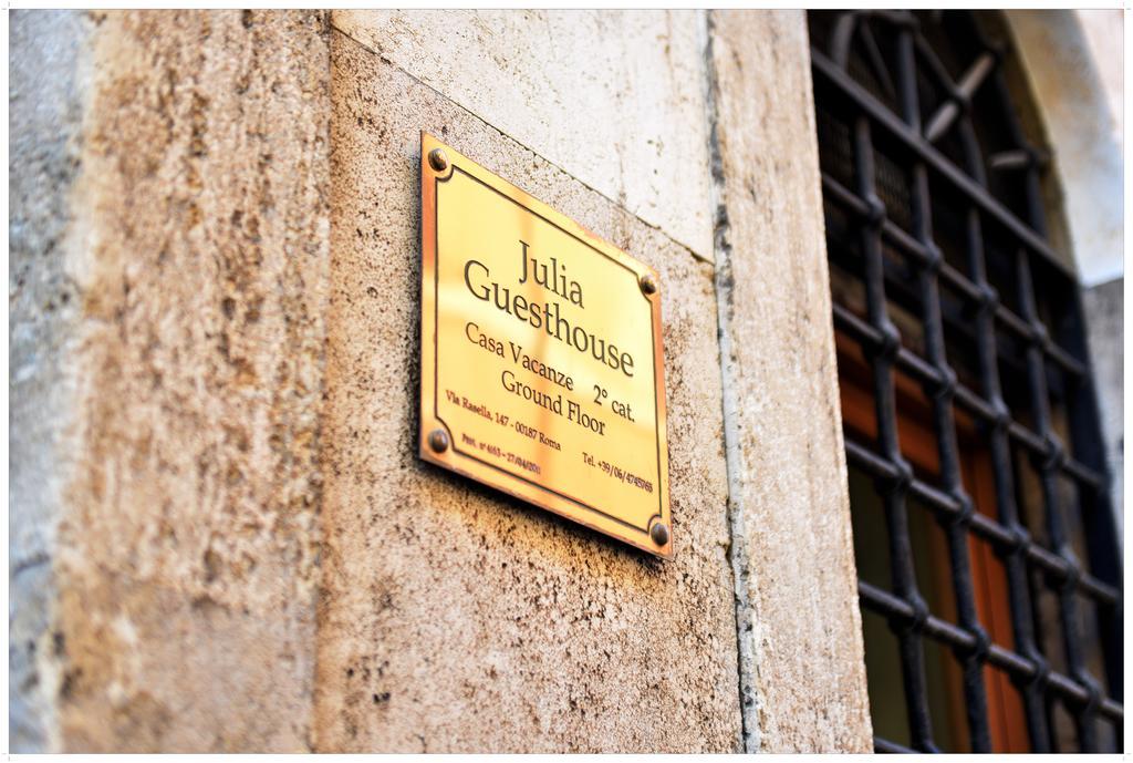 Apartment Julia Guesthouse Roma Exterior foto